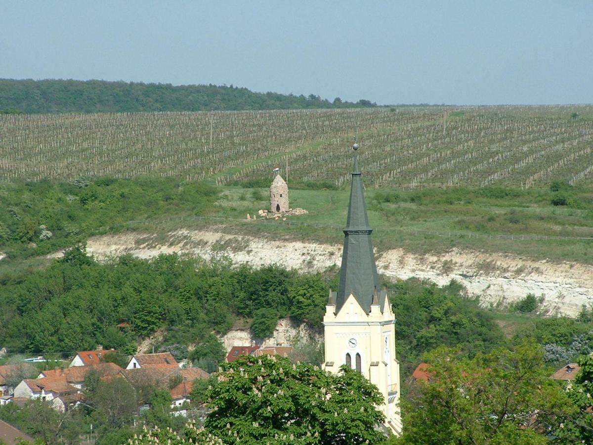 Nyerges Lovasudvar Cserepfalu Extérieur photo